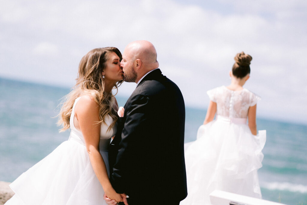 Nicole & Sean Wedding Photo 19