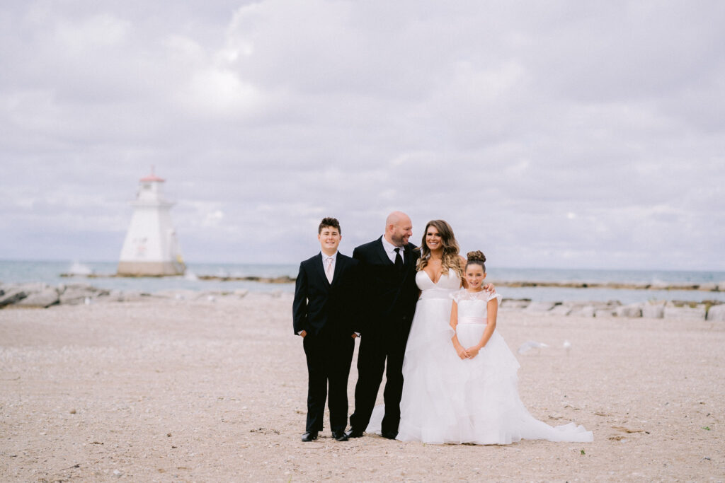 Nicole & Sean Wedding Photo 21